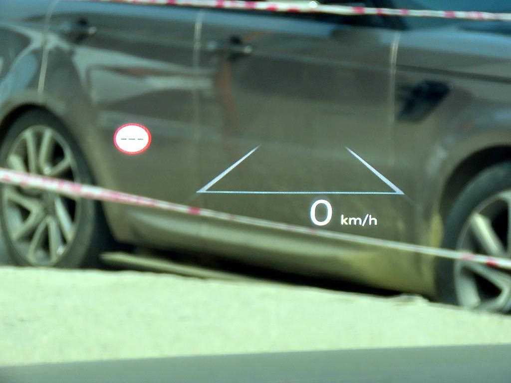 HYUNDAI Grandeur - Vista 10