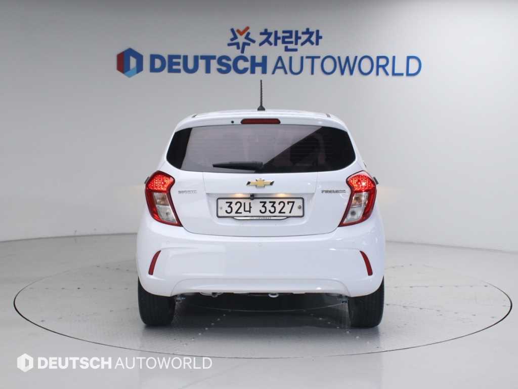 Chevrolet Spark - Vista 4