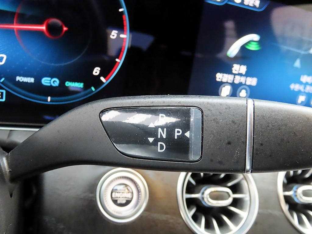 Mercedes Benz CLS Class - Vista 11