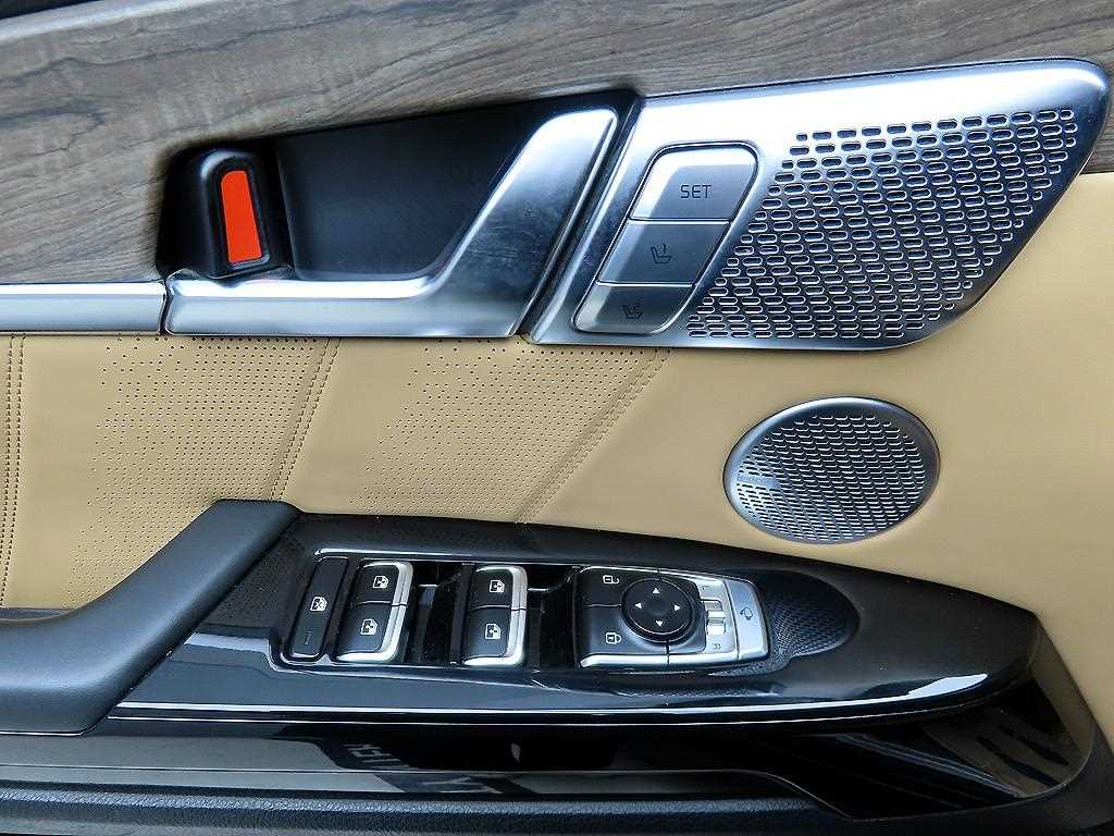 KIA Mohave - Vista 11