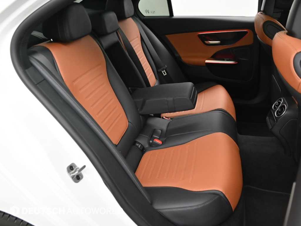 Mercedes Benz C Class - Vista 12