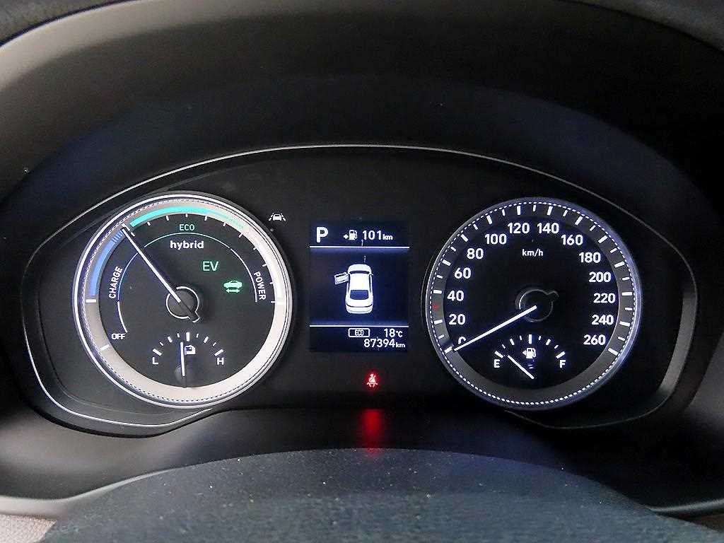 HYUNDAI Grandeur - Vista 9