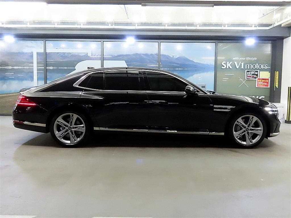 Genesis G90 - Vista 3