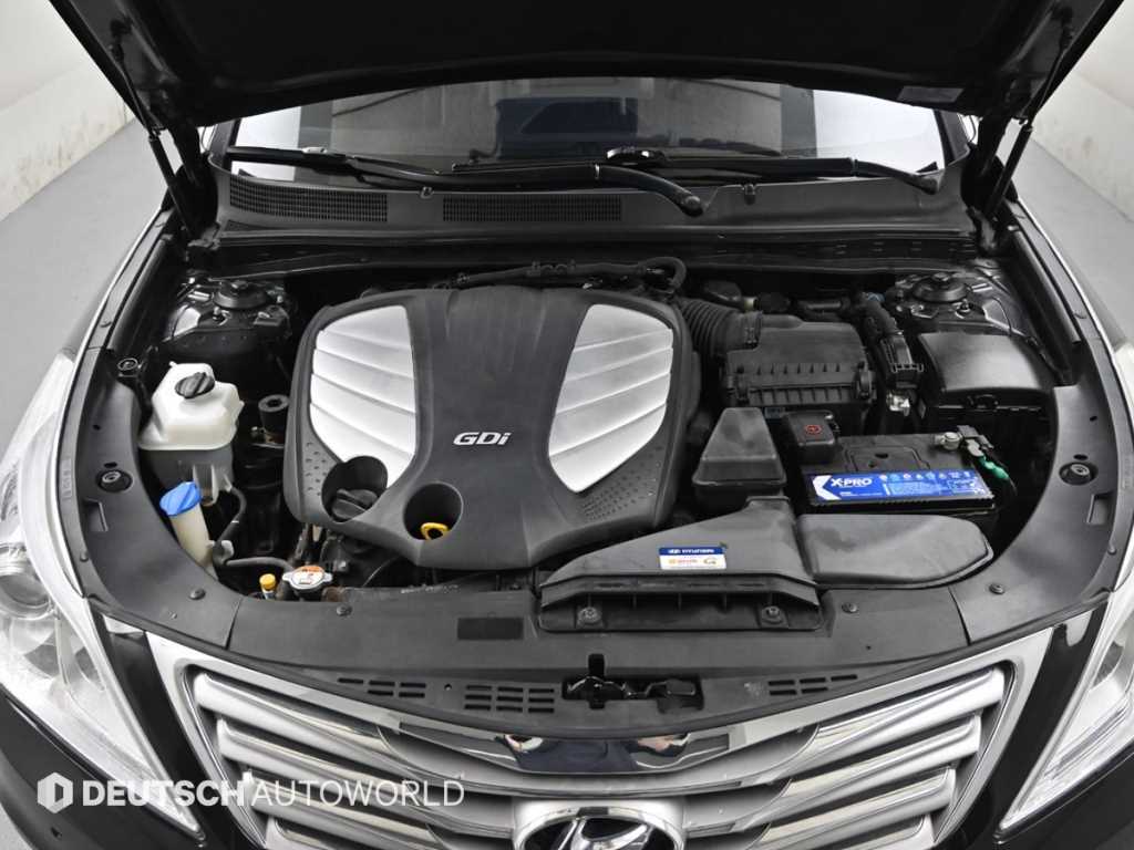 HYUNDAI Grandeur - Vista 6