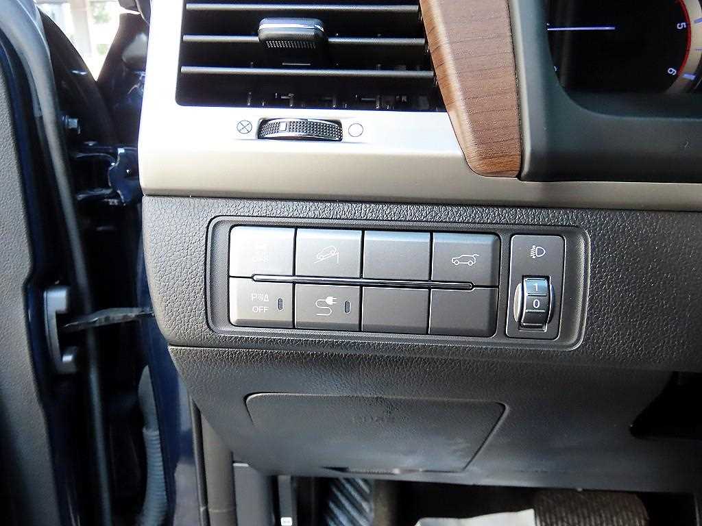 Ssangyong Rexton - Vista 12