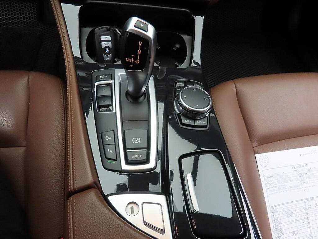 BMW 5 Series - Vista 10