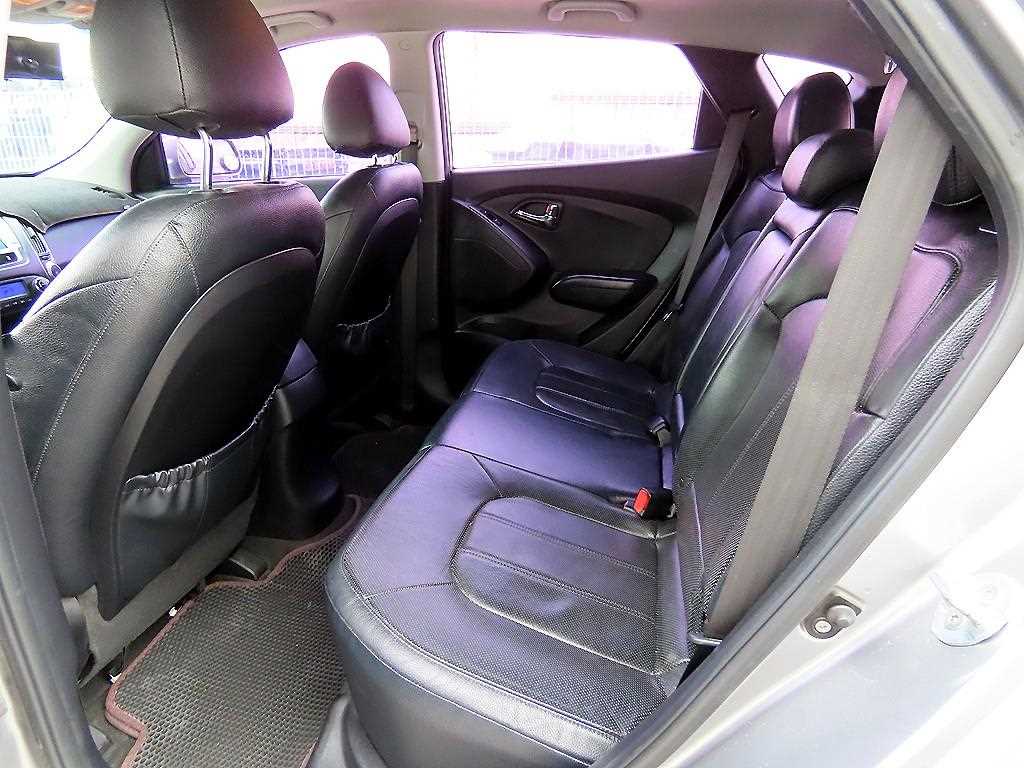 HYUNDAI Tucson - Vista 6