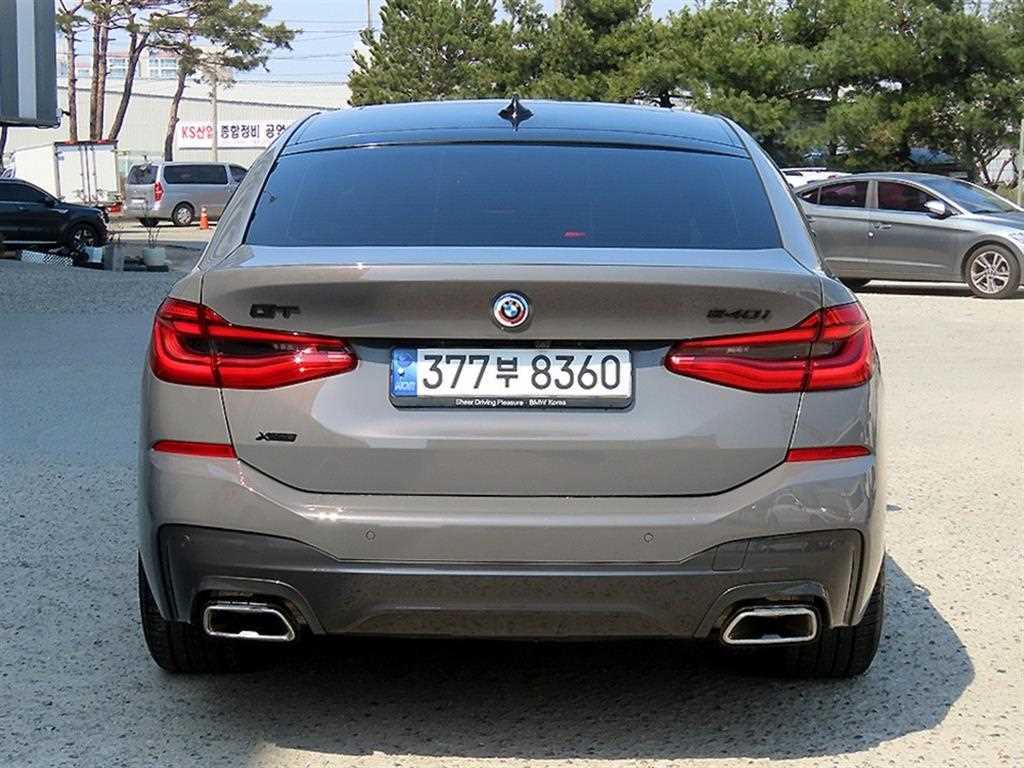 BMW Gran Turismo - Vista 2