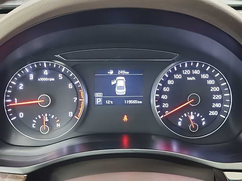 KIA K7 - Vista 6