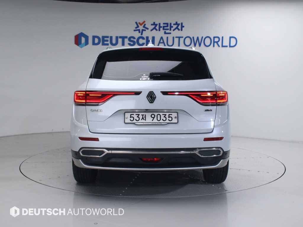 SAMSUNG QM6 - Vista 4