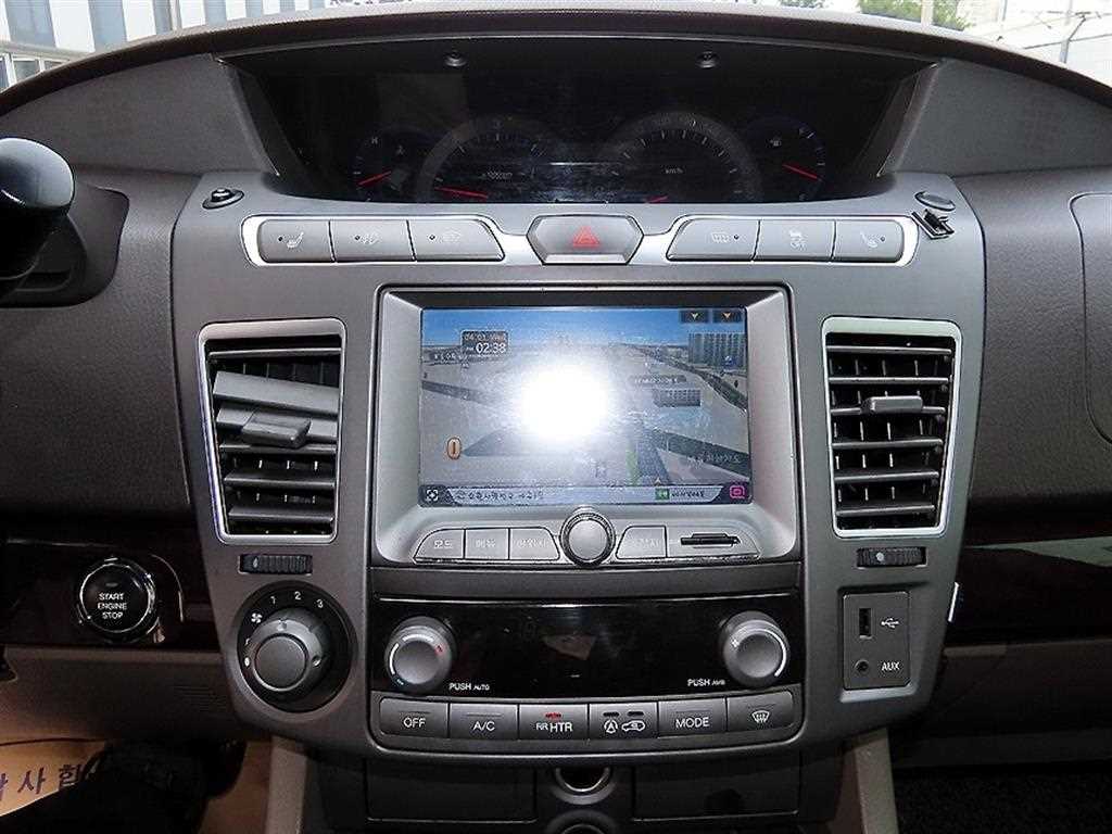 Ssangyong Korando 2014 Negro - Importación desde Corea - HF Imports Iquique - Foto 13