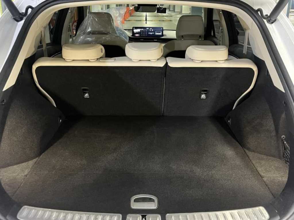 Genesis GV70 - Vista 7