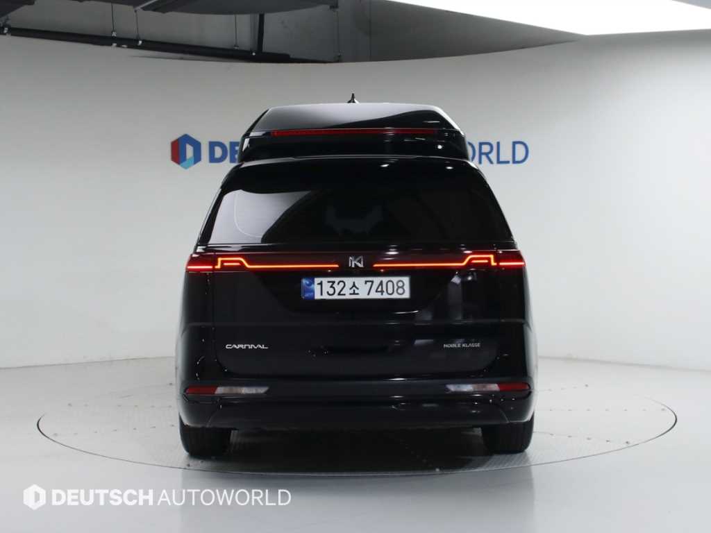 KIA Carnival - Vista 4