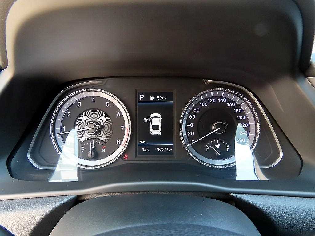 HYUNDAI Sonata - Vista 9