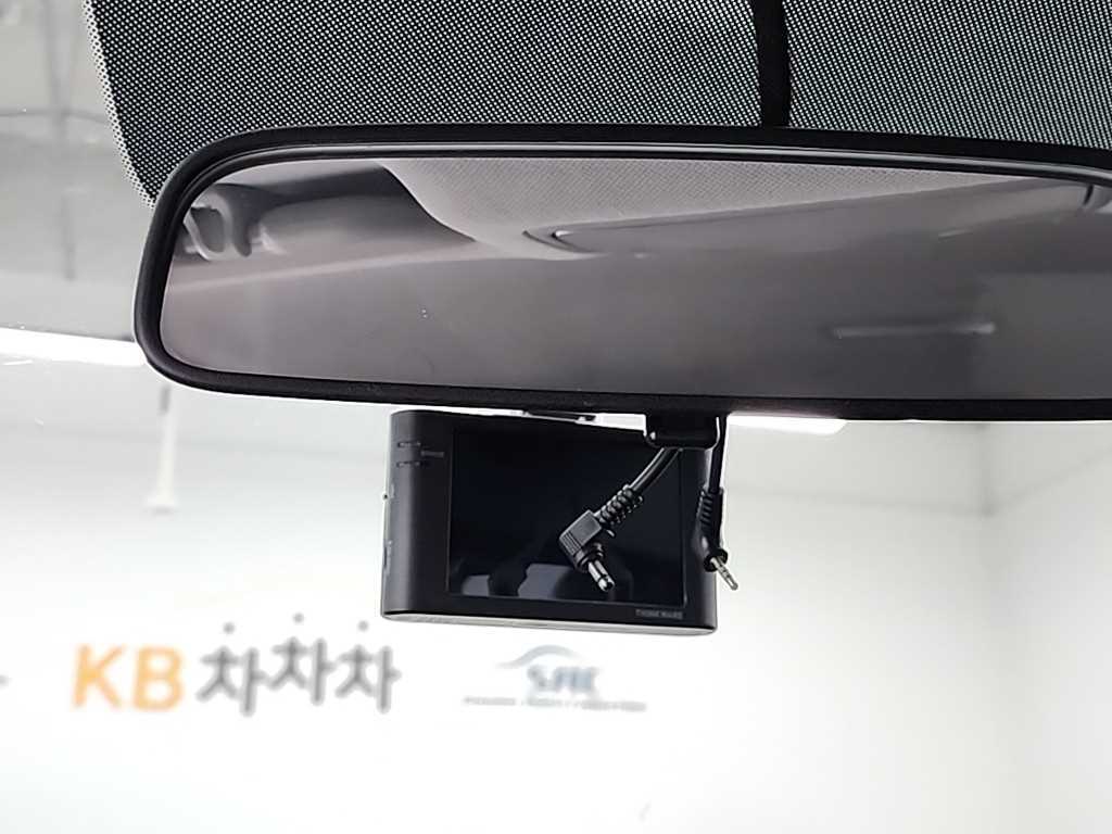 HYUNDAI Avante 2018 Blanco - Importación desde Corea - HF Imports Iquique - Foto 15