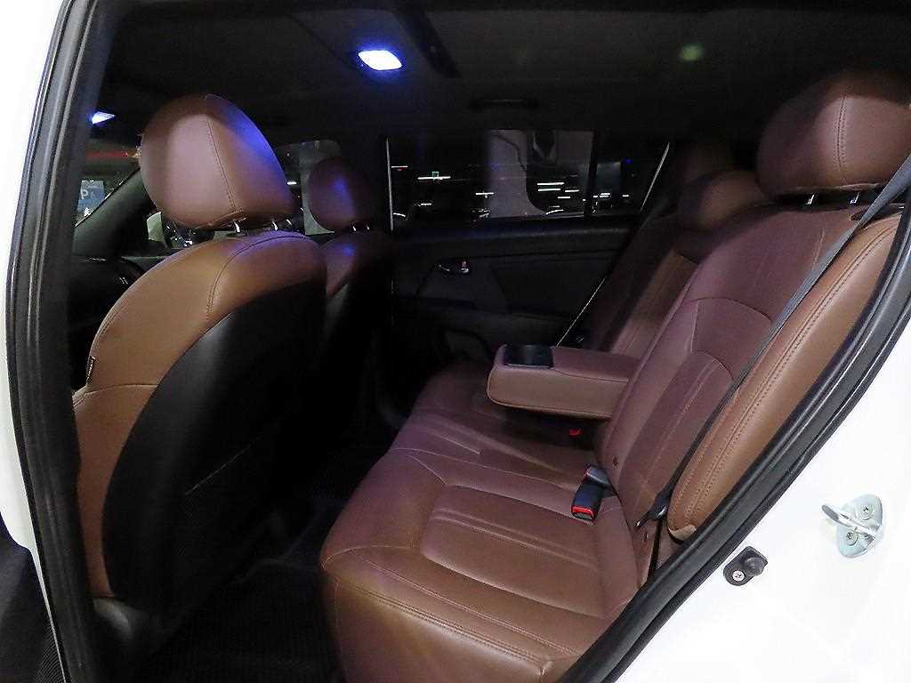 KIA Sportage 2011 Blanco - Importación desde Corea - HF Imports Iquique - Foto 13
