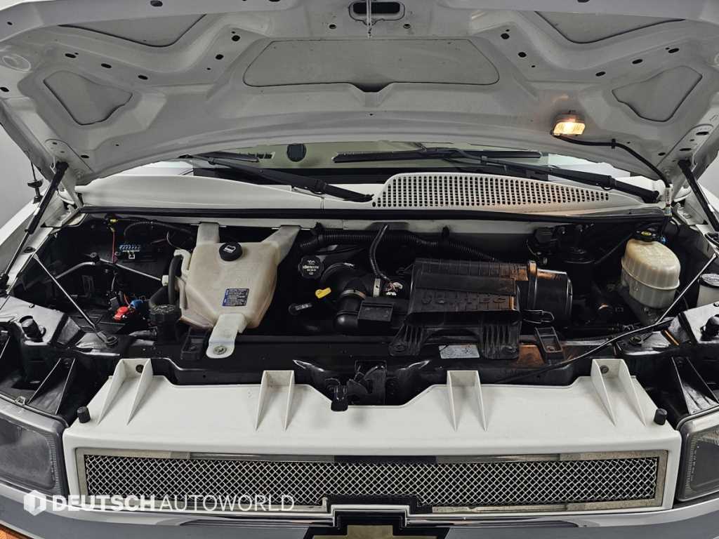 Chevrolet Express van - Vista 6