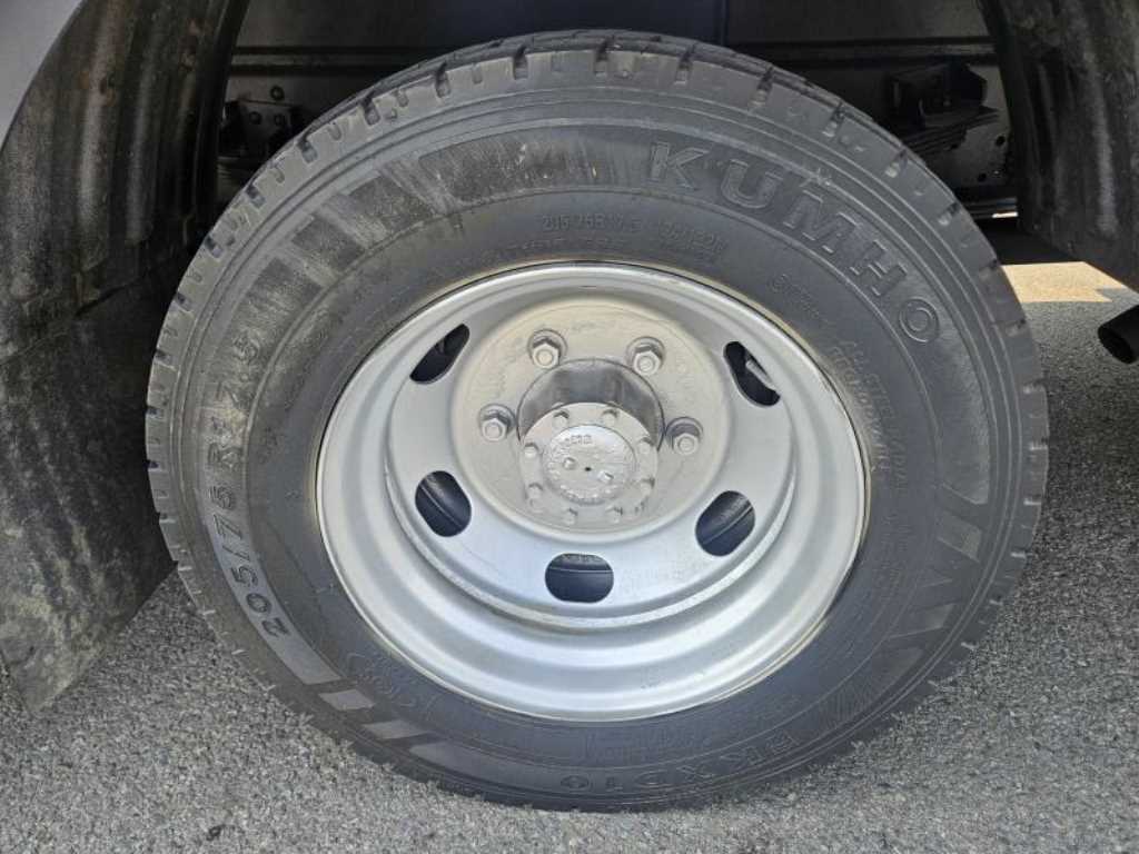 medium and large cargo Cargo 2015 Blanco - Importación desde Corea - HF Imports Iquique - Foto 19