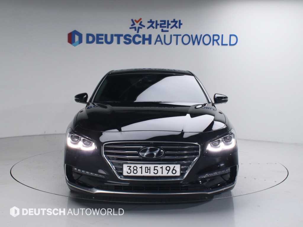 HYUNDAI Grandeur - Vista 3