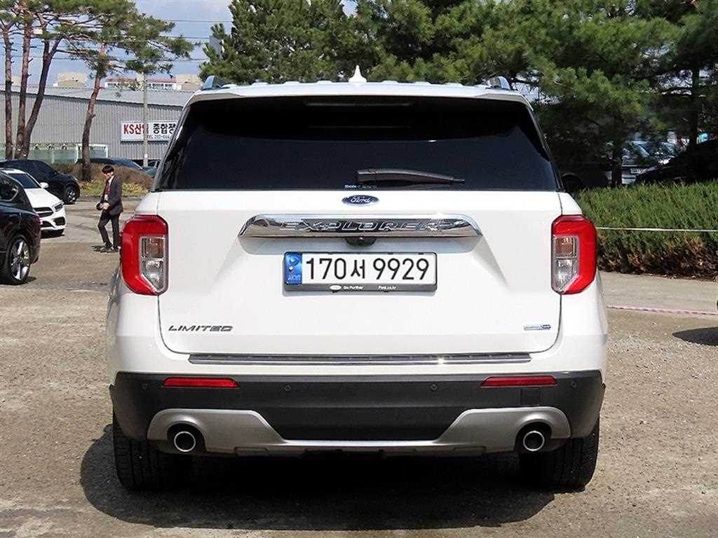 Ford Explorer - Vista 4
