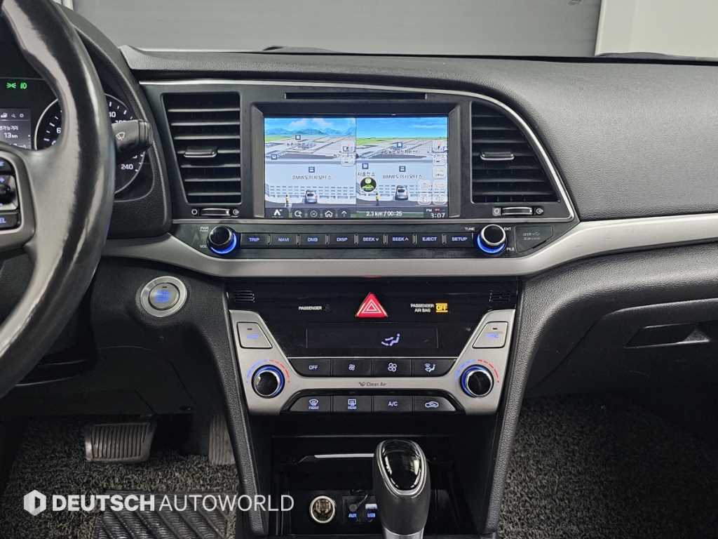 HYUNDAI Avante 2018 Gris - Importación desde Corea - HF Imports Iquique - Foto 14