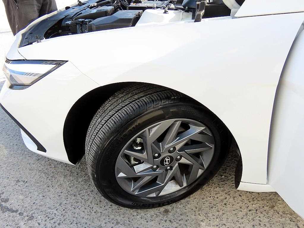 HYUNDAI Avante 2024 Blanco - Importación desde Corea - HF Imports Iquique - Foto 18