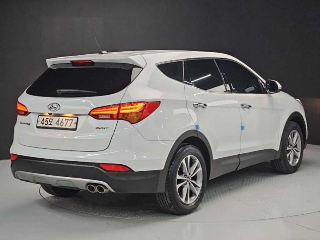 HYUNDAI Santa Fe - Vista 4