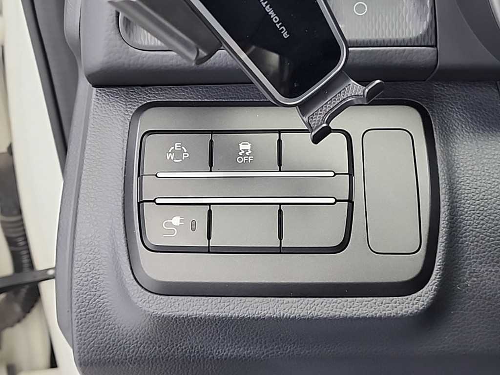 Ssangyong Tivoli 2017 Blanco - Importación desde Corea - HF Imports Iquique - Foto 18