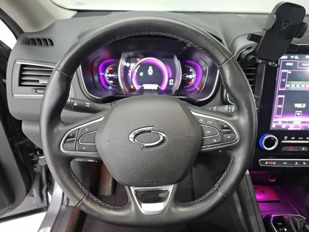 SAMSUNG QM6 - Vista 6