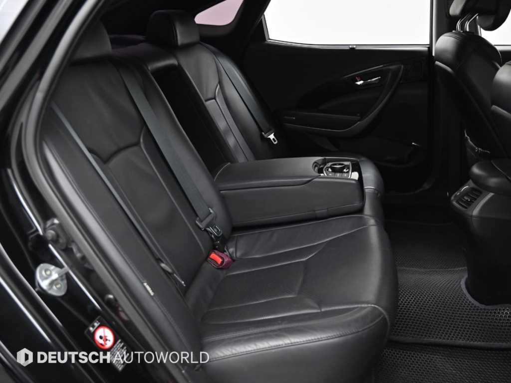 HYUNDAI Grandeur - Vista 12