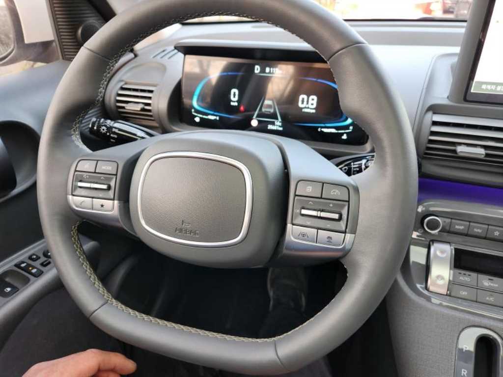 HYUNDAI Casper - Vista 12