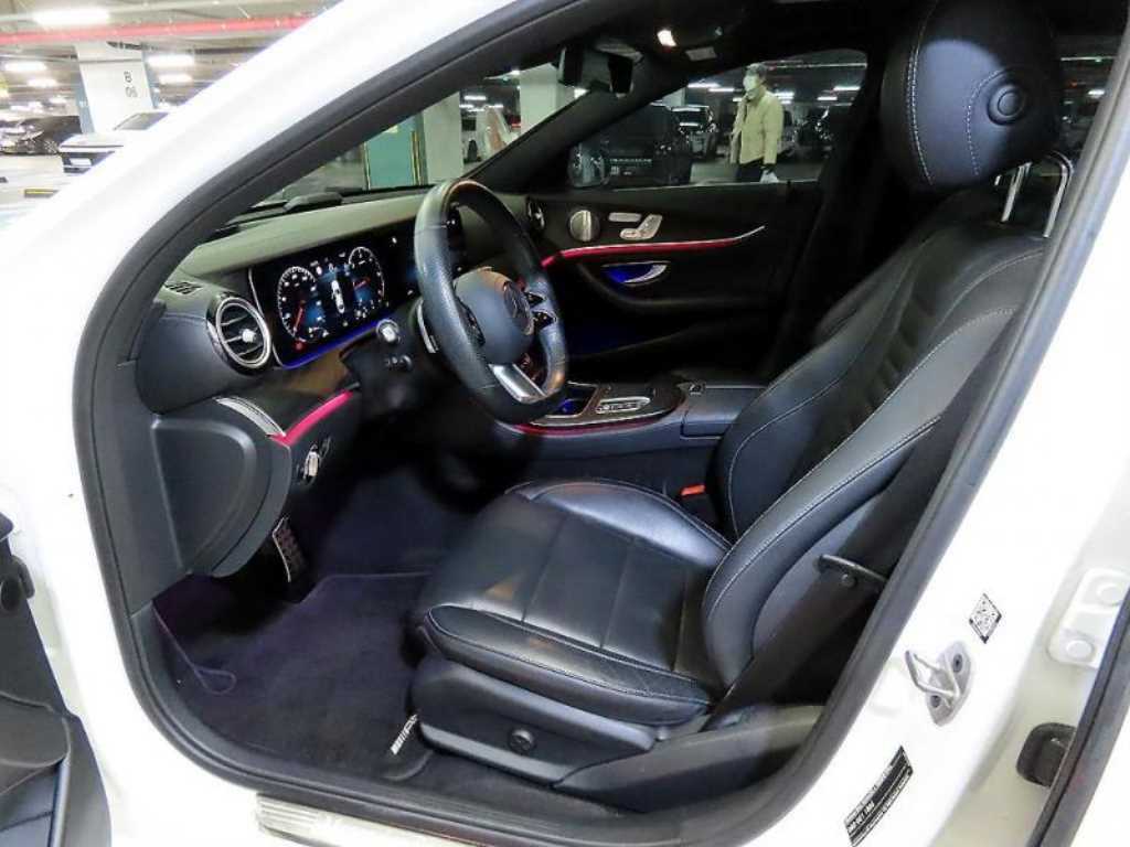 Mercedes Benz E class - Vista 6