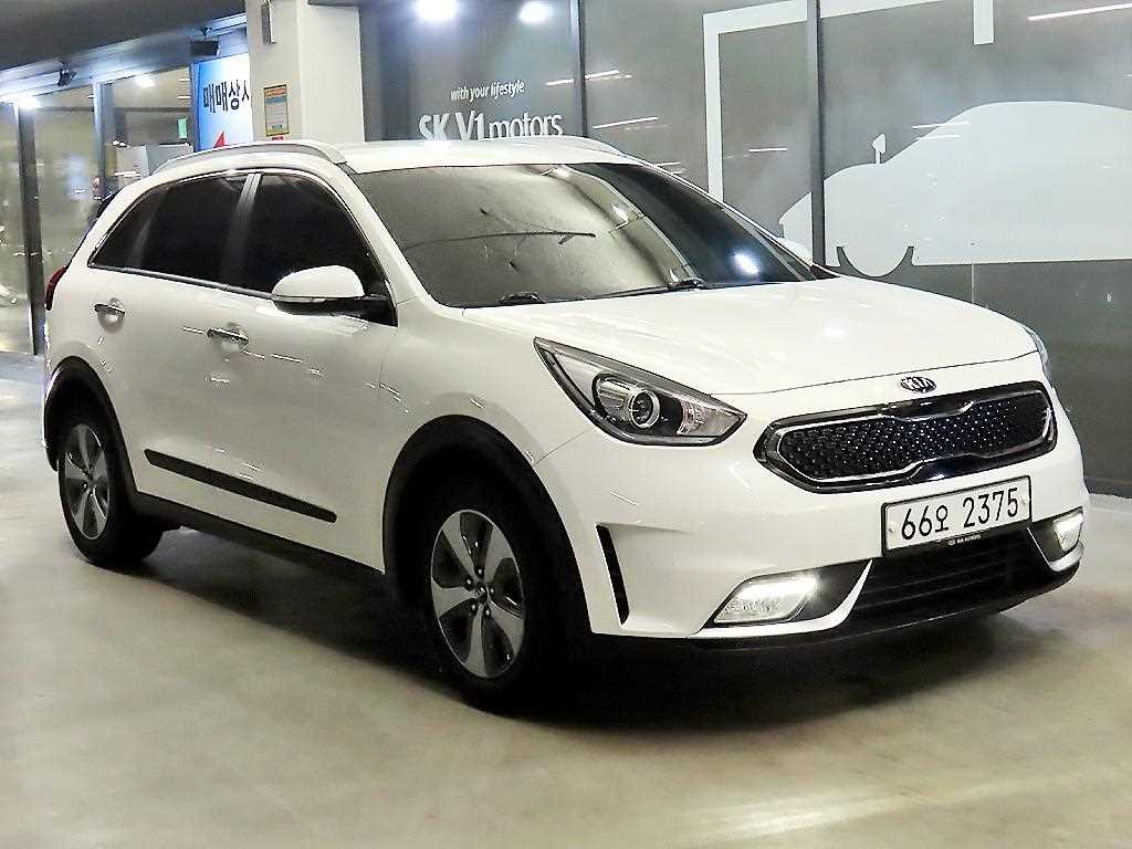 KIA Niro 2018 Blanco - Importación desde Corea - HF Imports Iquique - Foto 1