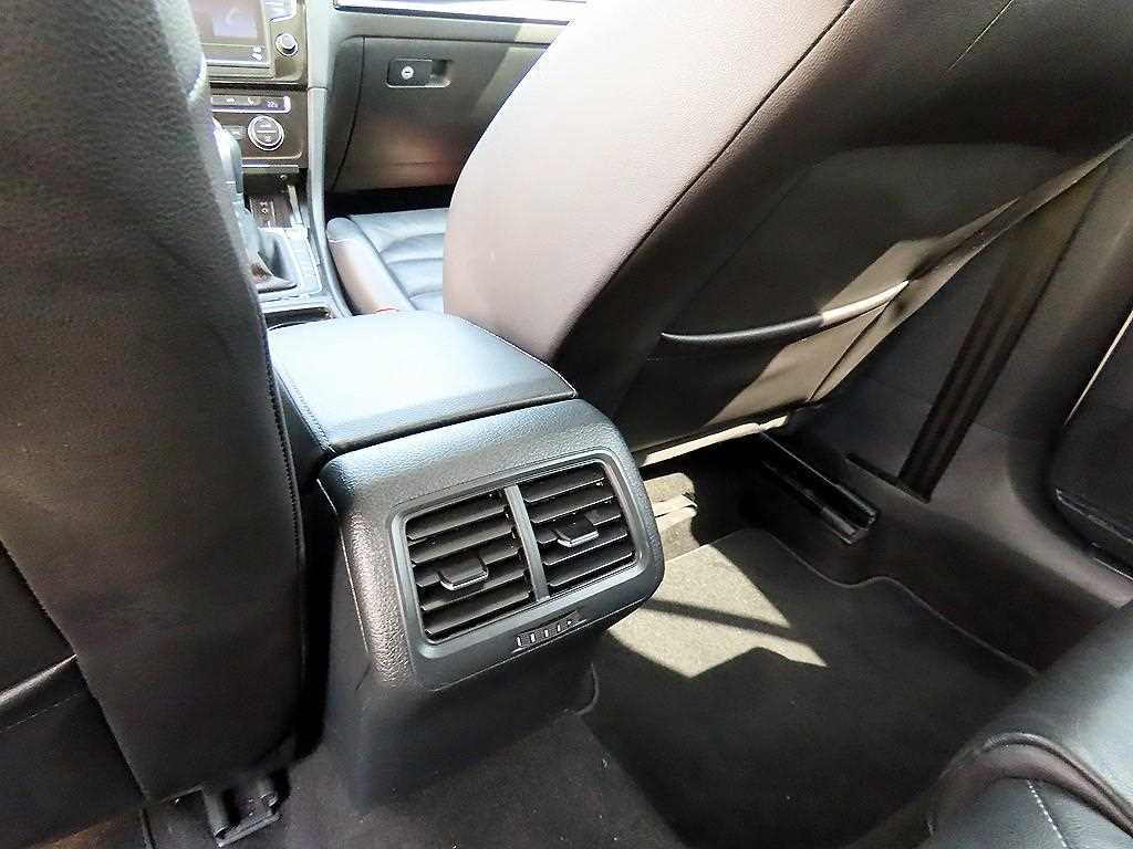 Volkswagen Golf 2016 Blanco - Importación desde Corea - HF Imports Iquique - Foto 16