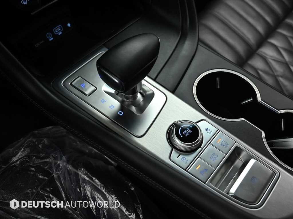 Genesis G70 - Vista 9