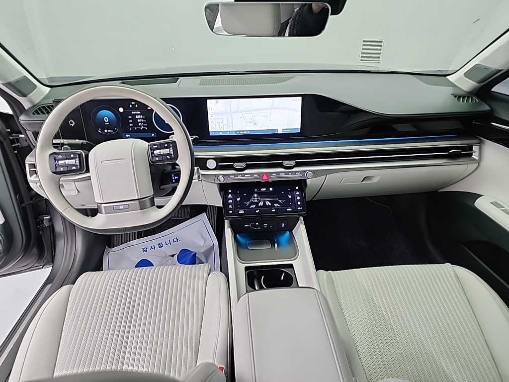 HYUNDAI Grandeur - Vista 7