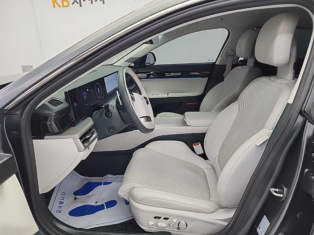 HYUNDAI Grandeur - Vista 11