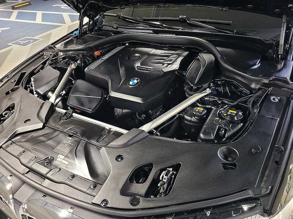 BMW 5 Series 2020 Negro - Importación desde Corea - HF Imports Iquique - Foto 19