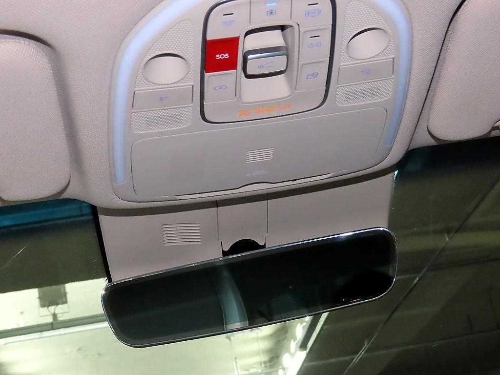 Genesis G70 2024 Blanco - Importación desde Corea - HF Imports Iquique - Foto 15