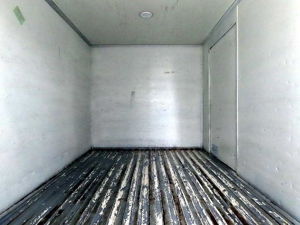 Small Truck Cargo (small) - Vista 5