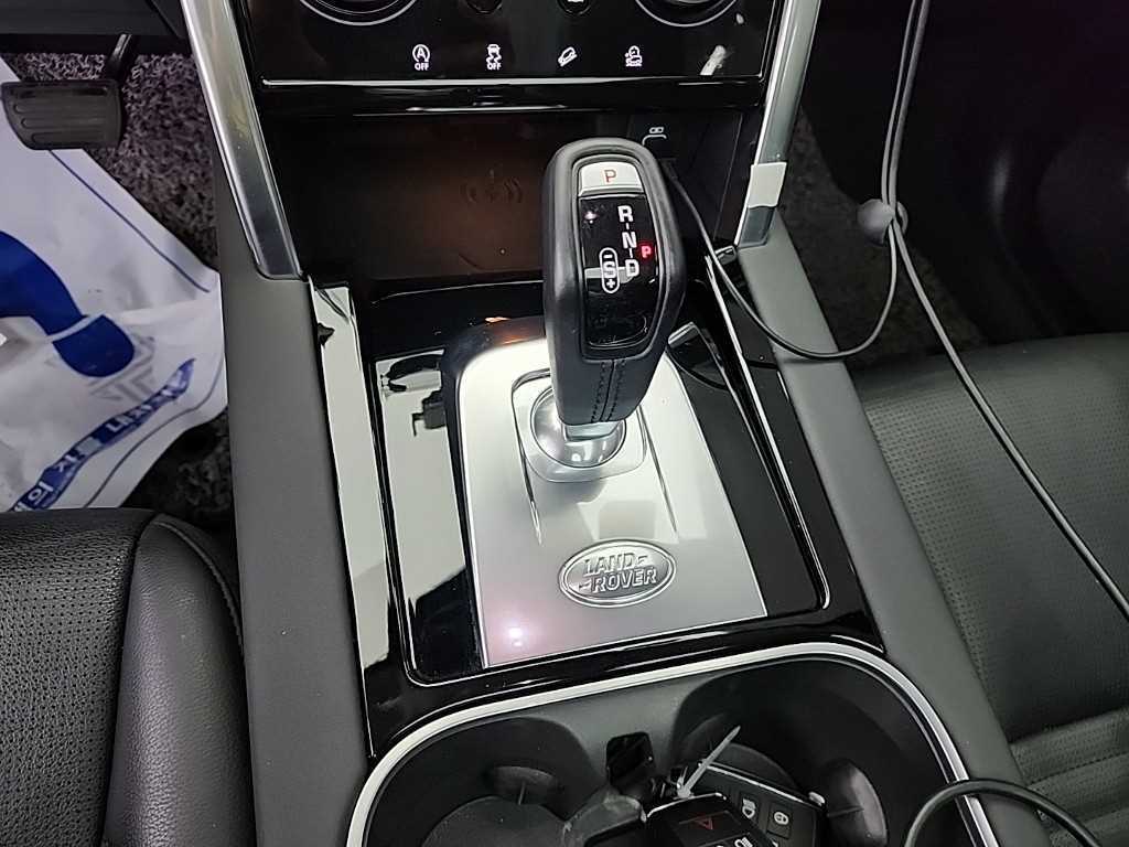 Land Rover Discovery Sports - Vista 8