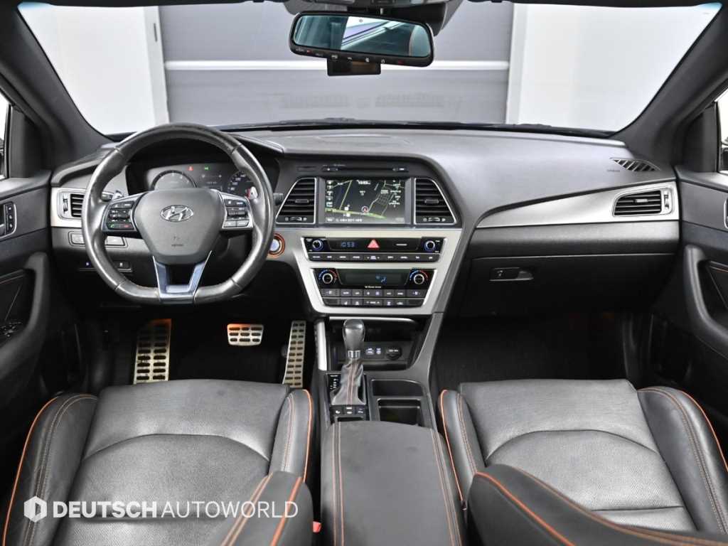 HYUNDAI Sonata - Vista 7