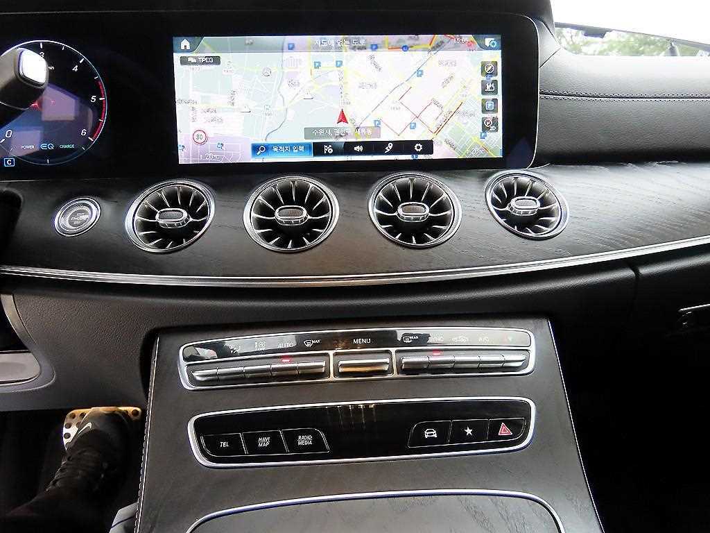 Mercedes Benz CLS Class 2022 Plateado - Importación desde Corea - HF Imports Iquique - Foto 13