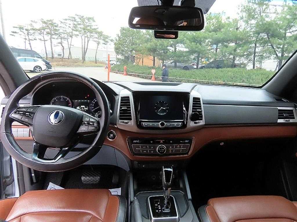 Ssangyong Rexton - Vista 7