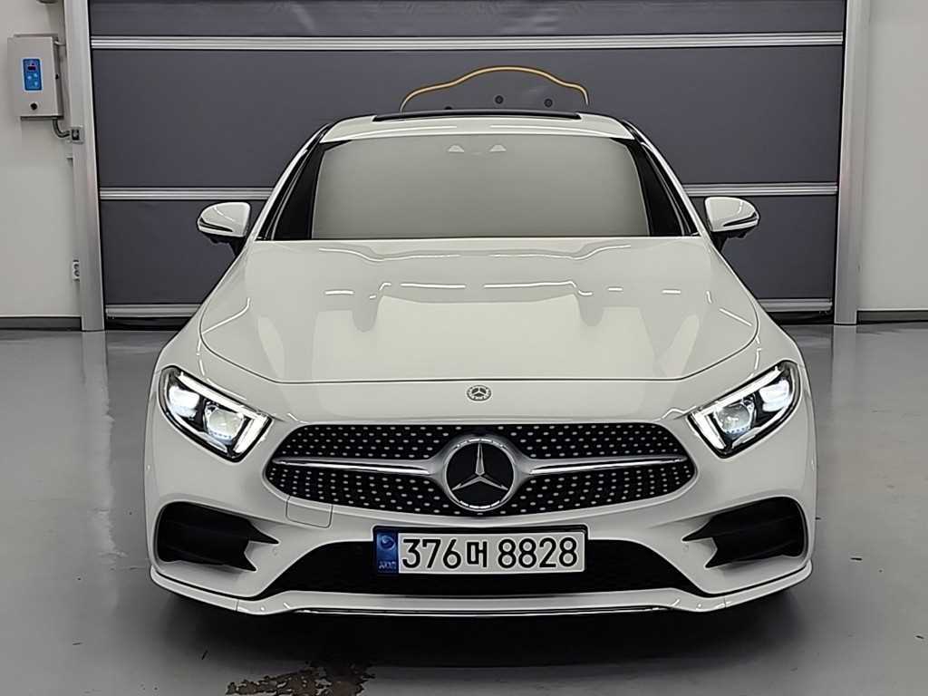 Mercedes Benz CLS Class - Vista 2