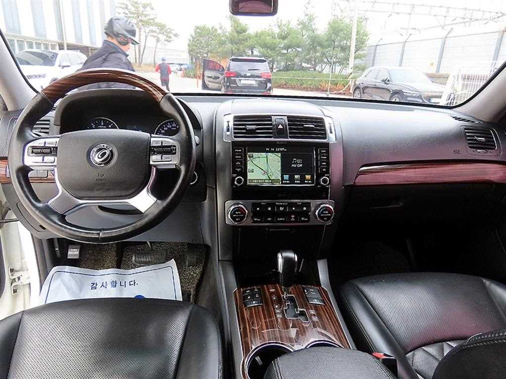 KIA Mohave - Vista 8