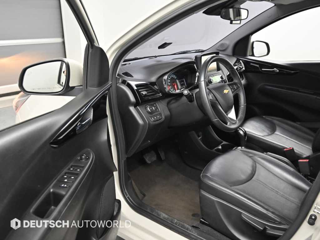 Chevrolet Spark - Vista 11