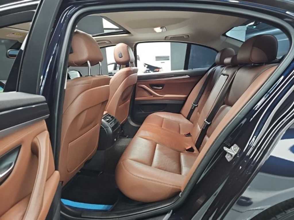 BMW 5 Series 2016 Negro - Importación desde Corea - HF Imports Iquique - Foto 18