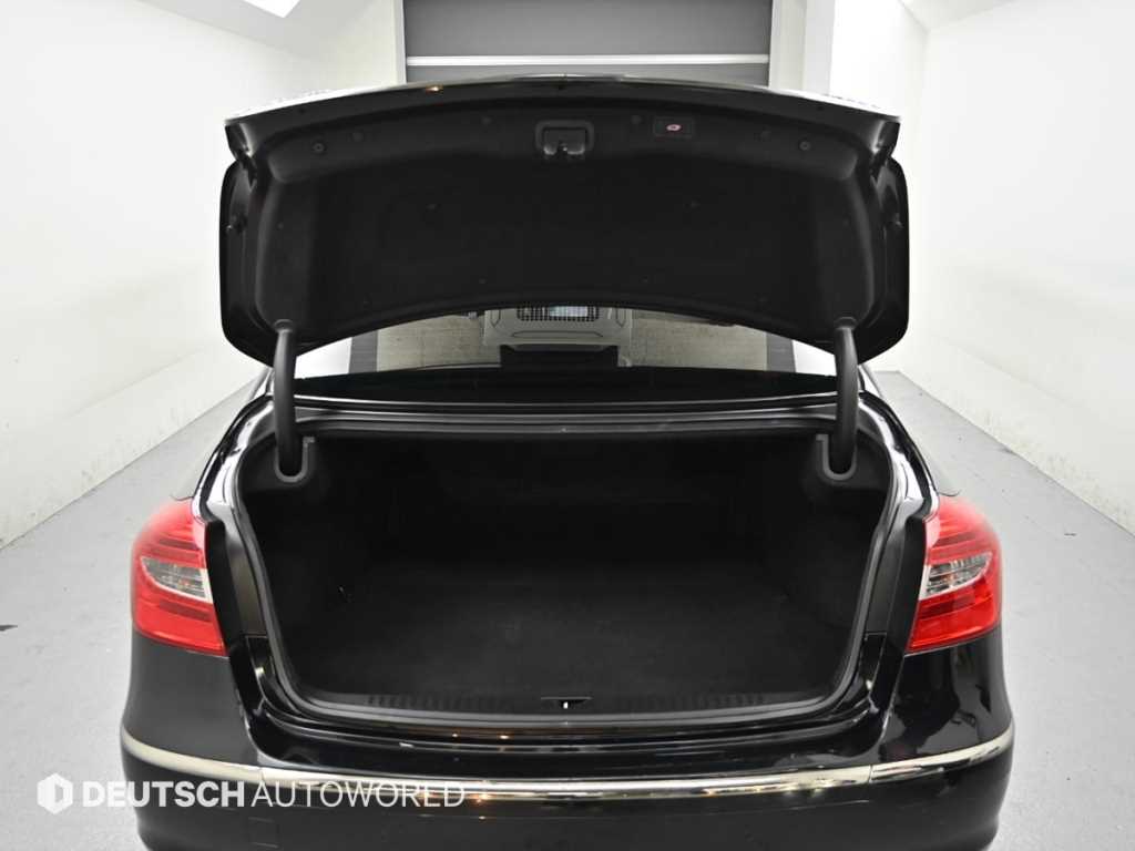 HYUNDAI Genesis 2012 Negro - Importación desde Corea - HF Imports Iquique - Foto 19