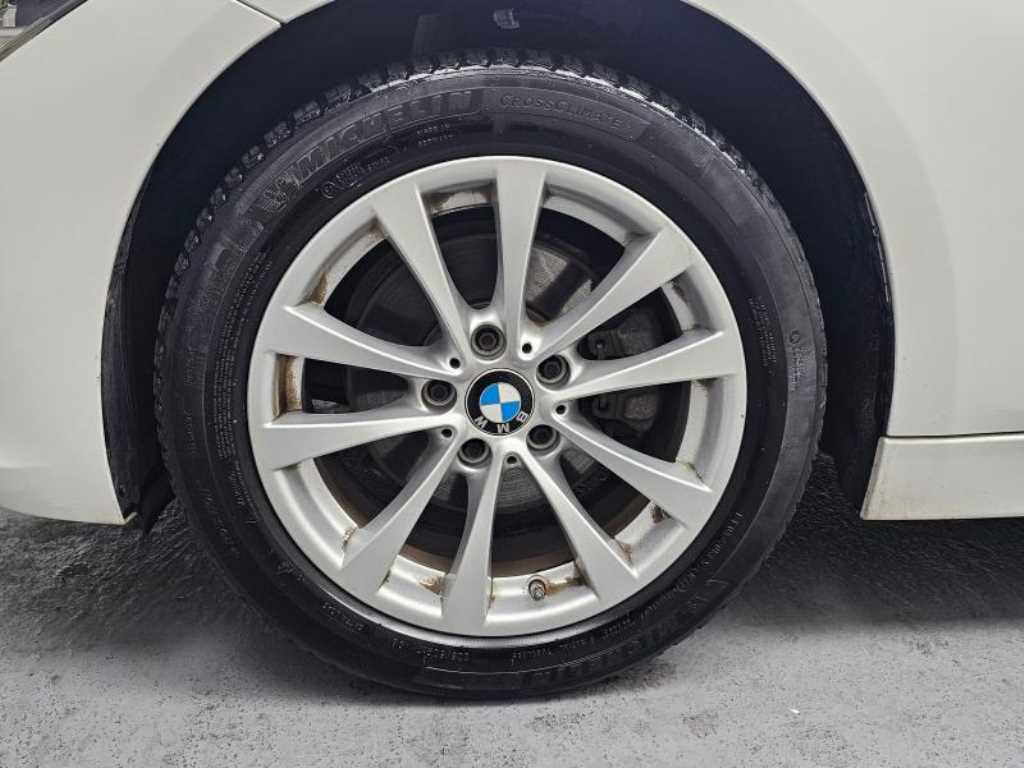 BMW 3 series - Vista 5